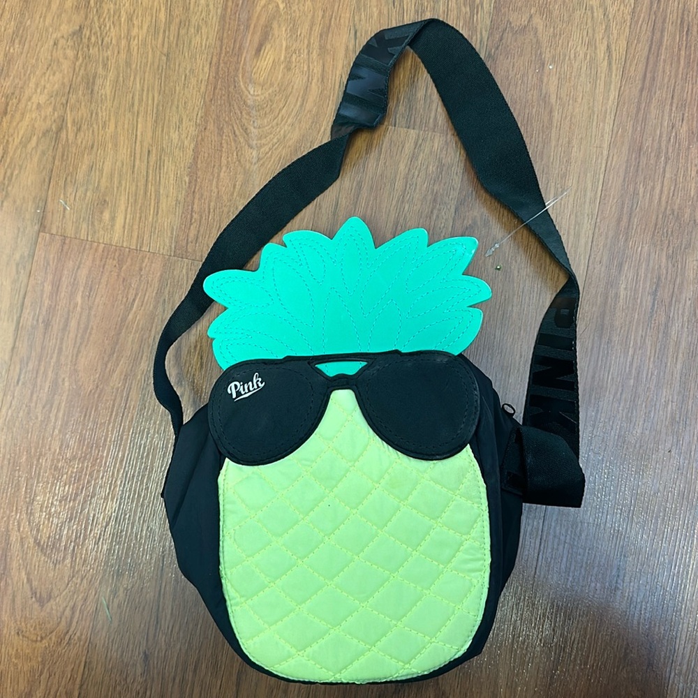 Victoria’s Secret PINK Pineapple Cooler Bag 2017